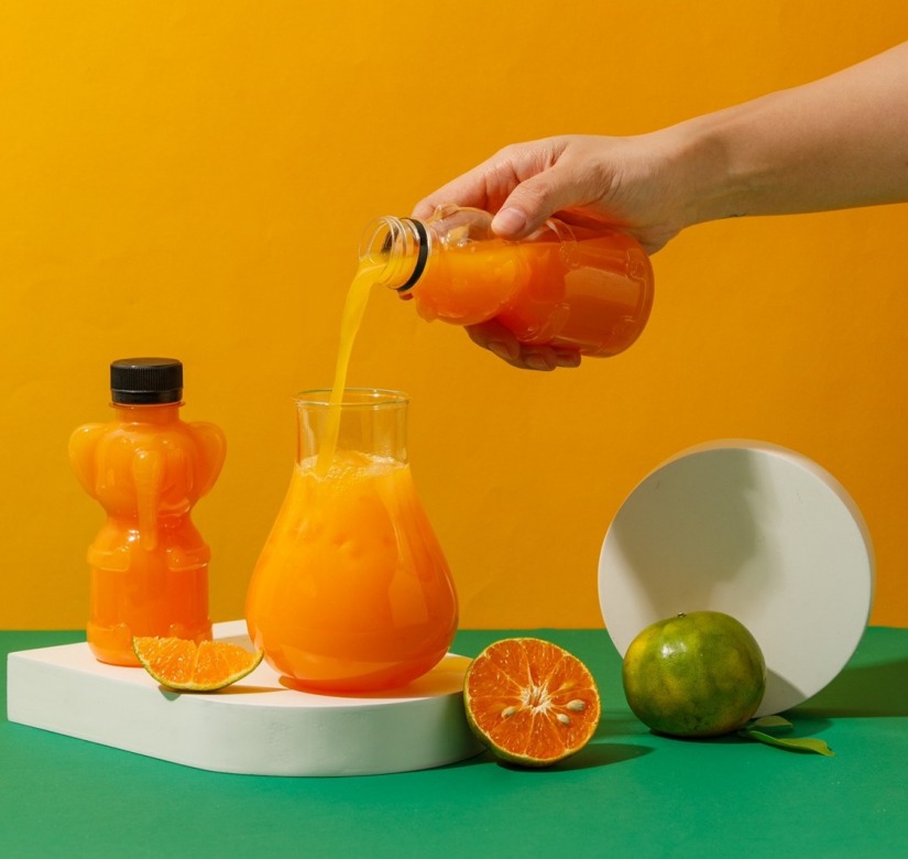 น้ำส้มคั้นสดบรรจุขวดพร้อมขาย ราคไม่แพง รังสิต